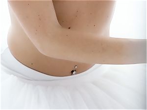 THE white BOXXX - super-hot bang with beautiful Czech ballerina
